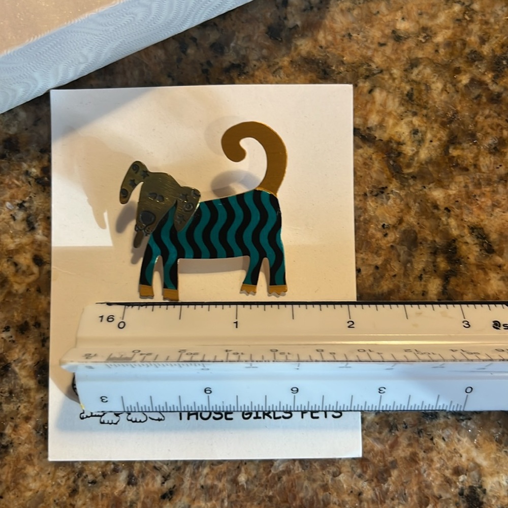 Colorful Dog Brooch - Picture 7 of 7